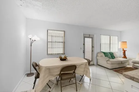 3028 Guildford B Boca Raton FL 33434