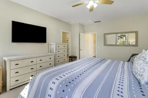 6 Oakleaf Court Tequesta FL 33469