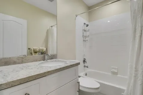 6 Oakleaf Court Tequesta FL 33469