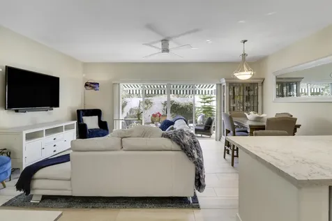 6 Oakleaf Court Tequesta FL 33469