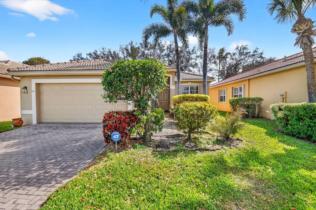 7420 Twin Falls Drive Boynton Beach FL 33437