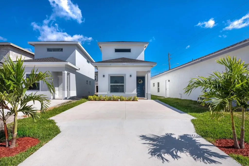 411 Nw 12th Avenue Boynton Beach FL 33435