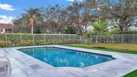 8608 Via Giula Boca Raton FL 33496