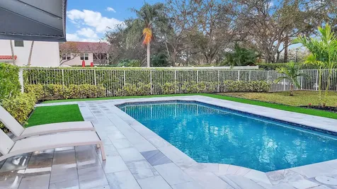 8608 Via Giula Boca Raton FL 33496