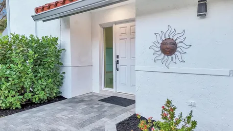 8608 Via Giula Boca Raton FL 33496