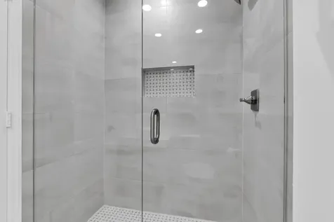 8608 Via Giula Boca Raton FL 33496