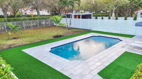 8608 Via Giula Boca Raton FL 33496