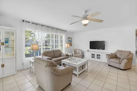 787 High Point Drive West, Unit A Delray Beach FL 33445