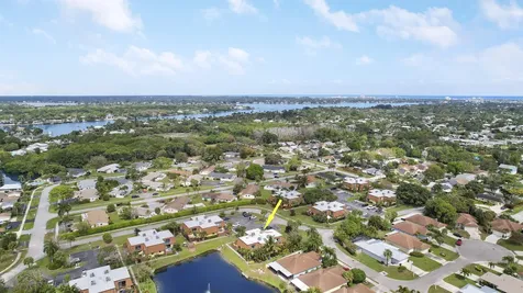 110 N Delaware Boulevard Jupiter FL 33458