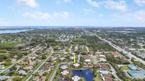 110 N Delaware Boulevard Jupiter FL 33458