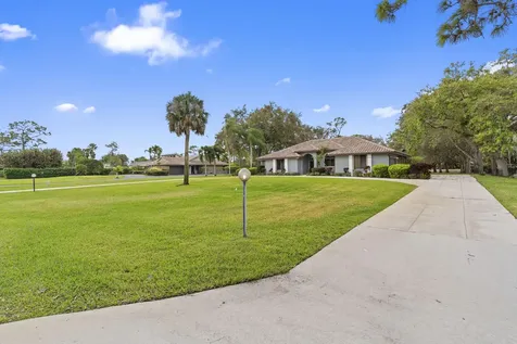 9425 Dundee Drive Lake Worth FL 33467