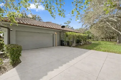 9425 Dundee Drive Lake Worth FL 33467
