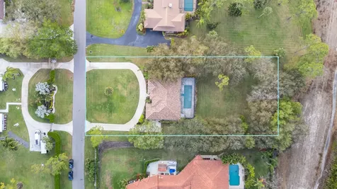 9425 Dundee Drive Lake Worth FL 33467