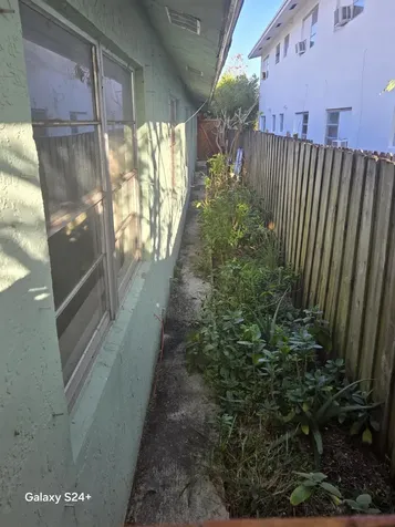 1113 N Federal Highway Lake Worth Beach FL 33460