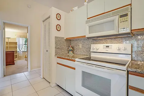 9960 Majestic Way Boynton Beach FL 33437
