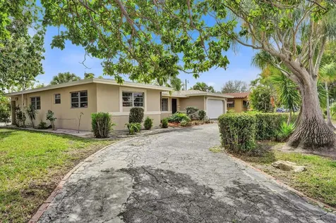 1004 Se 11th Street Deerfield Beach FL 33441