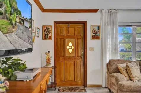 1004 Se 11th Street Deerfield Beach FL 33441
