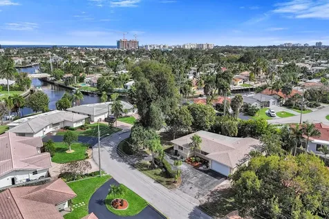 1004 Se 11th Street Deerfield Beach FL 33441
