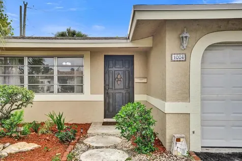 1004 Se 11th Street Deerfield Beach FL 33441