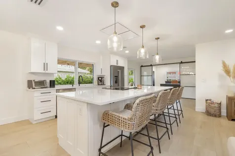 7521 Edgewater Circle Lake Clarke Shores FL 33406