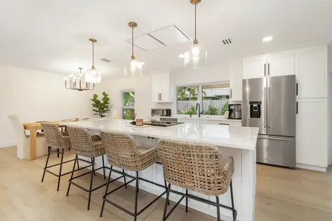 7521 Edgewater Circle Lake Clarke Shores FL 33406