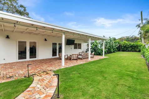 7521 Edgewater Circle Lake Clarke Shores FL 33406