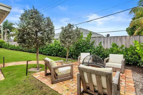 7521 Edgewater Circle Lake Clarke Shores FL 33406