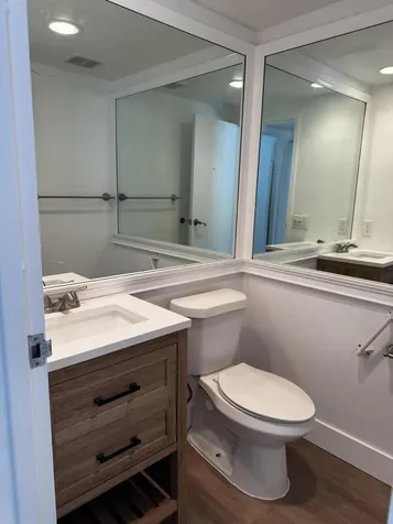 103 Saxony C Delray Beach FL 33446