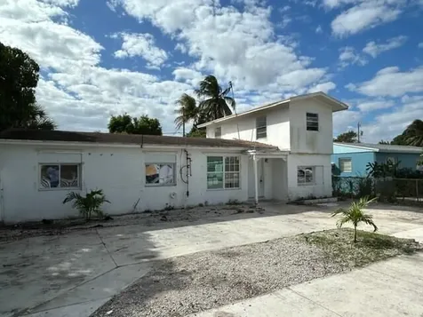 2000 Longwood Road West Palm Beach FL 33409