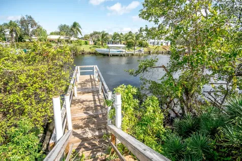 801 Hummingbird Way North Palm Beach FL 33408