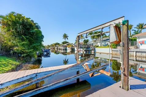 3605 S Lake Drive Boynton Beach FL 33435