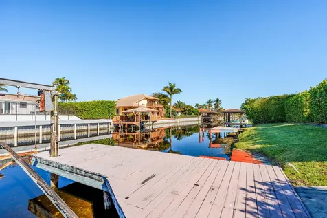 3605 S Lake Drive Boynton Beach FL 33435