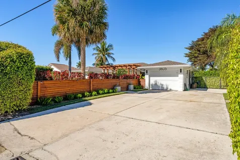 3605 S Lake Drive Boynton Beach FL 33435