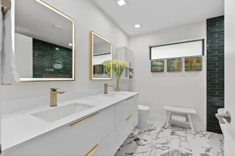 2648 Ne 37th Drive Fort Lauderdale FL 33308