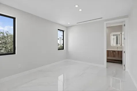 750 Ne 16th Avenue Fort Lauderdale FL 33304