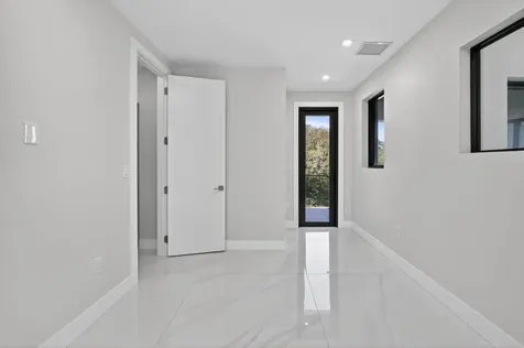750 Ne 16th Avenue Fort Lauderdale FL 33304