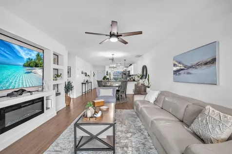 20814 Vinesta Circle Boca Raton FL 33433