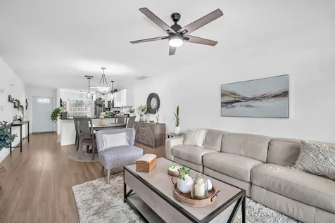 20814 Vinesta Circle Boca Raton FL 33433