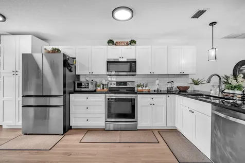 20814 Vinesta Circle Boca Raton FL 33433