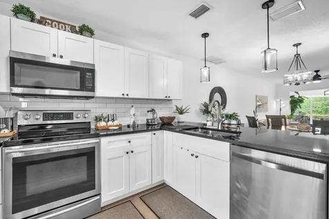 20814 Vinesta Circle Boca Raton FL 33433
