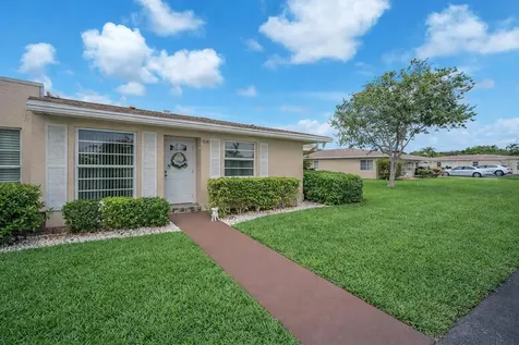 20814 Vinesta Circle Boca Raton FL 33433