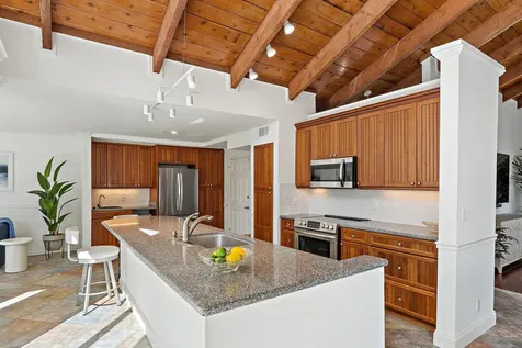 102 W Sandpiper Circle Jupiter FL 33477