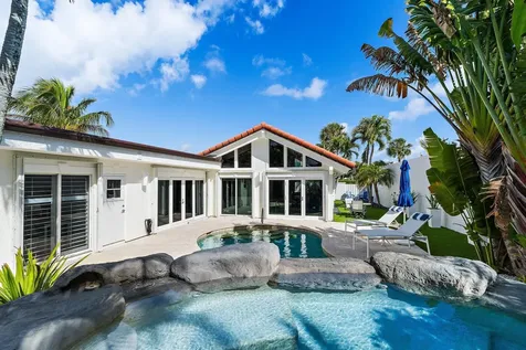102 W Sandpiper Circle Jupiter FL 33477