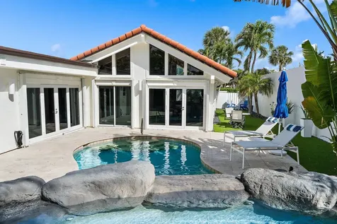 102 W Sandpiper Circle Jupiter FL 33477