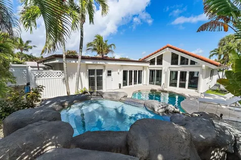 102 W Sandpiper Circle Jupiter FL 33477