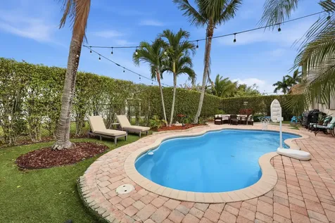 3710 Victoria Road West Palm Beach FL 33411