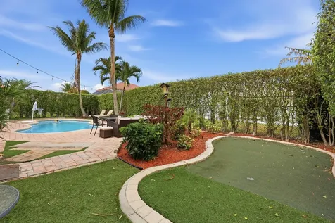 3710 Victoria Road West Palm Beach FL 33411