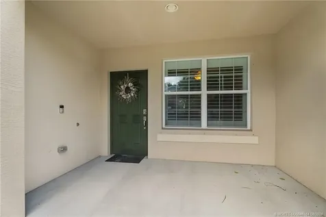 2810 Nw Treviso Circle Port Saint Lucie FL 34986