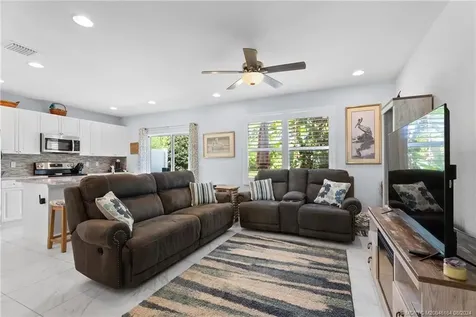 2810 Nw Treviso Circle Port Saint Lucie FL 34986