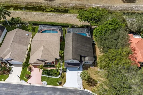 200 Trails End Greenacres FL 33413
